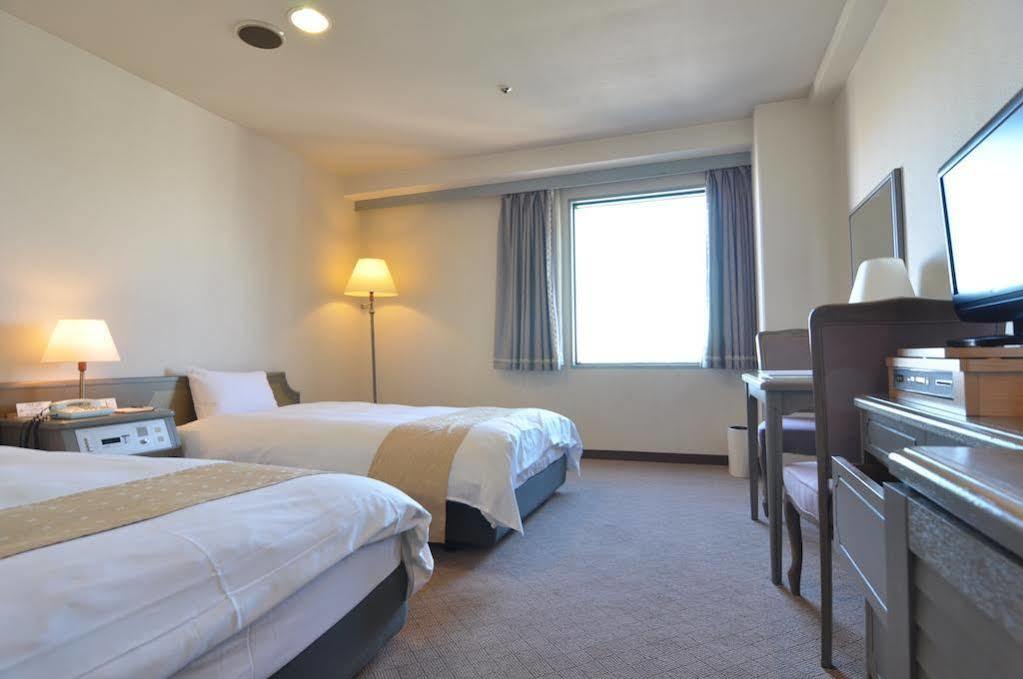 Loisir Hotel Yokkaichi Zewnętrze zdjęcie
